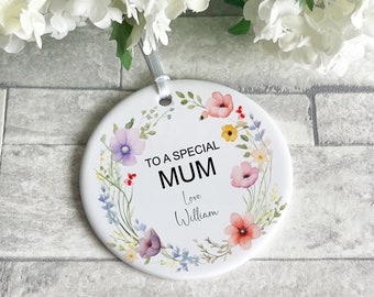 Mothers Day Gift Keepsake, Personalised Ceramic Ornament / Decoration.