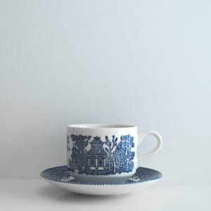CHURCHILL Blue Willow Cup and Saucer set
