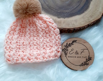 Baby bobble hat, Crochet bobble hat, 3 - 6 months hat, Crochet hat, Bobble Hat,  Faux fur bobble hat, Beanie hat, Reborn