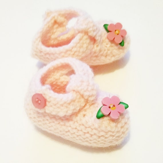 Baby booties crochet with flowers and button buck… - image 5