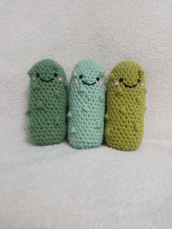 Crochet pickle Green 5-8 inches - Depop
