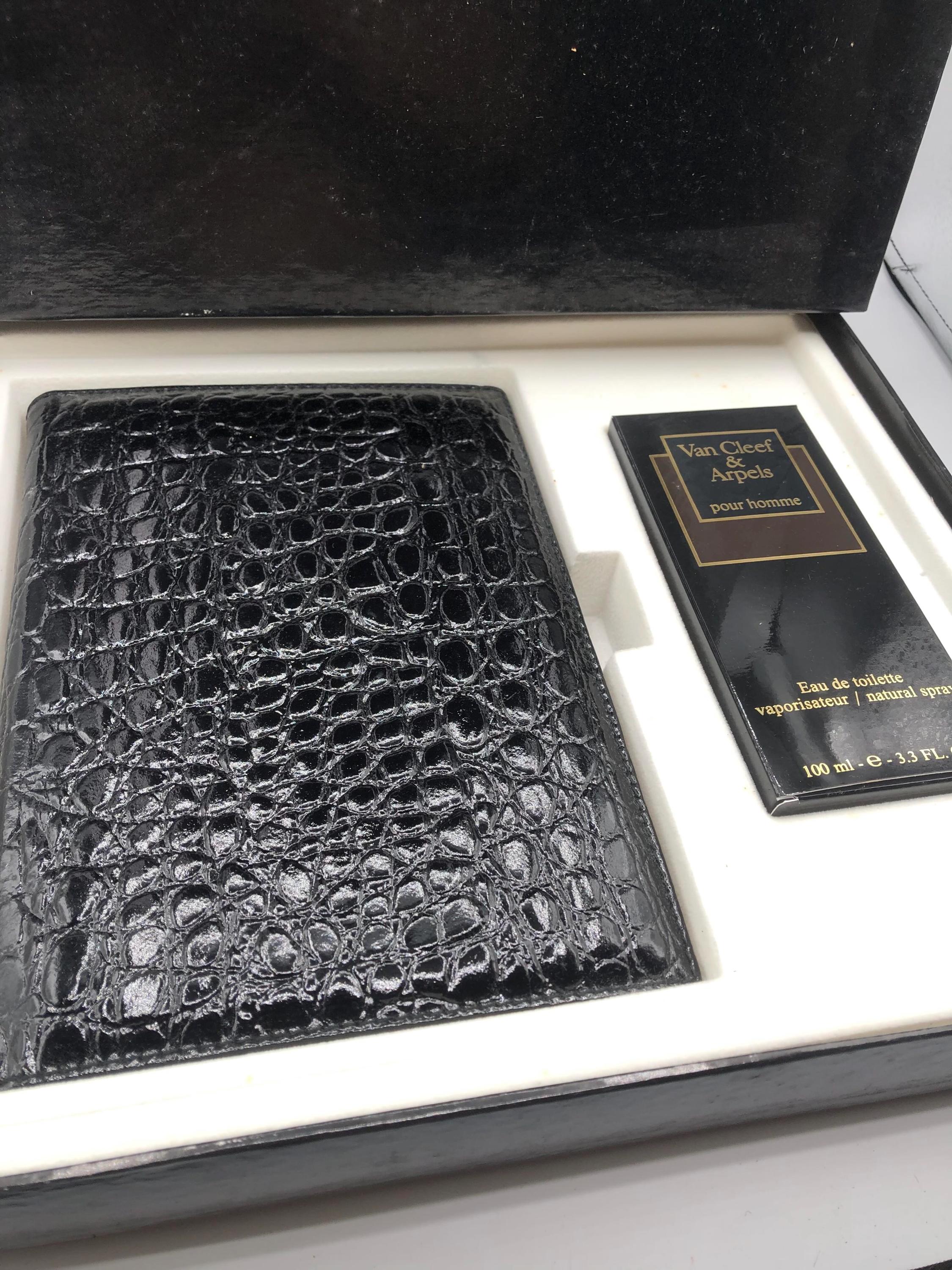 ヴァン クリーフ プールオム バイ ヴァン クリーフ＆アーペル