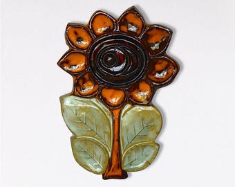 MCM &quot;Sunflower&quot; Earthenware Wall Plaque Hanging - Marked - (9.75 inch / 24.5 cm)
