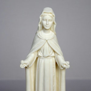 Italian Religious 'Madonna Delle Rose' Statue Ivorine Madonna Figurine by FARO Made in Italy 6 inch / 15.5 cm. image 5