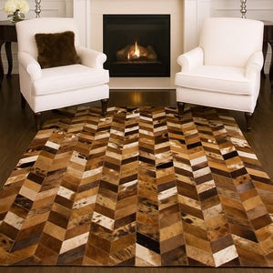 Handmade Cowhide Patchwork Rug: Hair-On Leather Area Carpet