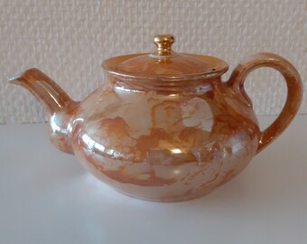 Arabia Finland Kirjo Marbled Luster Iridescent gilded mid century modern porcelain teapot peachy gold- 24 ounce - crazed - lustreware