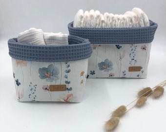 Utensilo mountain flowers with waffle piqué smoke blue
