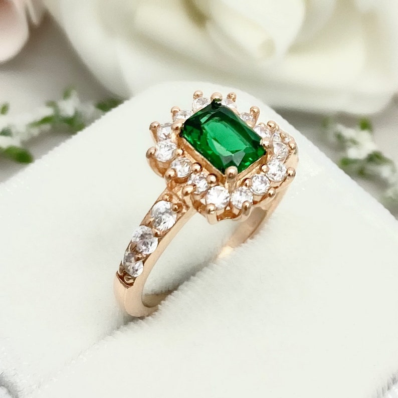 Rose Gold Emerald Cut 1.00Ct Emerald Round Simulated Diamond Ring Halo Art Deco Sterling Silver Engagement Wedding Promise Ring