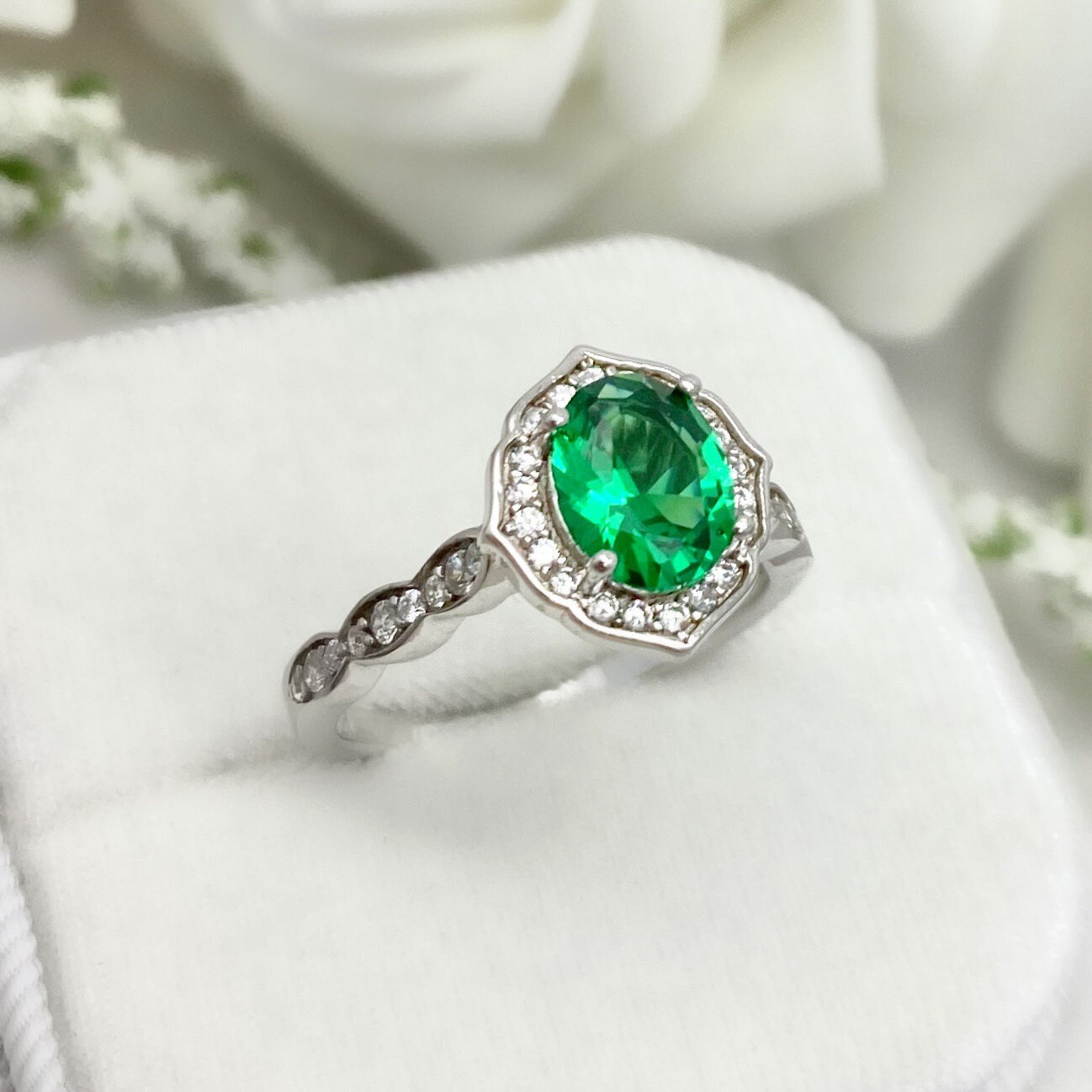 Oval Emerald Engagement Ring Lab Emerald Wedding Ring - Etsy