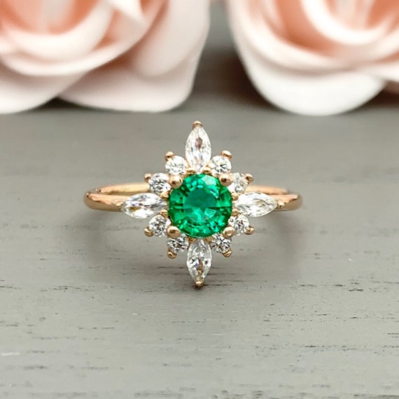 Emerald online starburst ring
