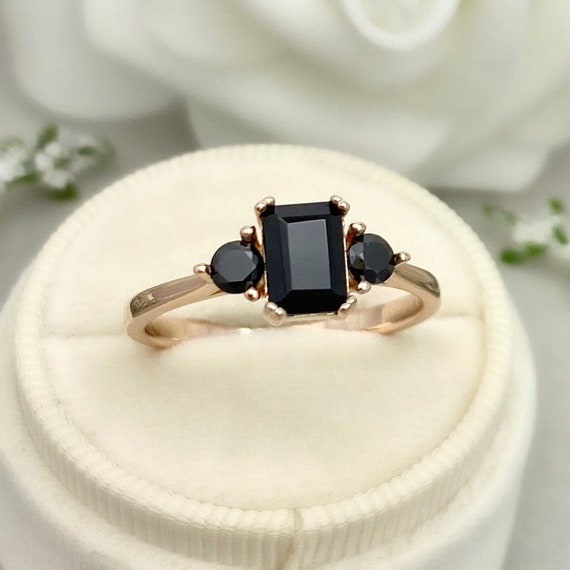 Black onyx ring rose gold deals