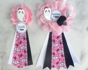 Ramillete de fantasma para baby shower, pin para futura mamá, ramillete de Halloween, pines para mamá y papá, ramillete para futura mamá, cinta para futura mamá
