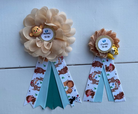 Baby shower jungle safari Mommy To Be  pin on corsage 