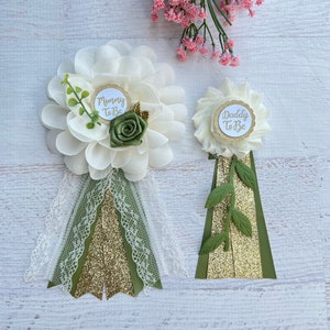 Greenery Baby Shower Corsage Baby Shower Pin Mommy to be Pin Daddy Pin Gender Neutral Baby Shower Mommy Corsage Mommy to be Ribbon