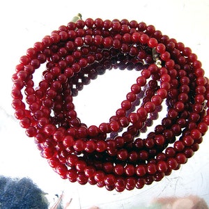 Vintage Dark Red Carnelian Necklace Natural Gemstone 3 Strand Choker image 6