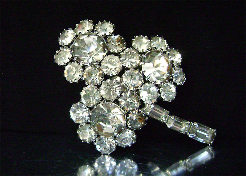 Vintage Juliana Brooch Three Flower Crystal Baguette Rhinestone Large D & E Pin image 8