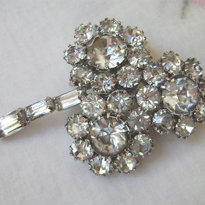 Vintage Juliana Brooch Three Flower Crystal Baguette Rhinestone Large D & E Pin image 3