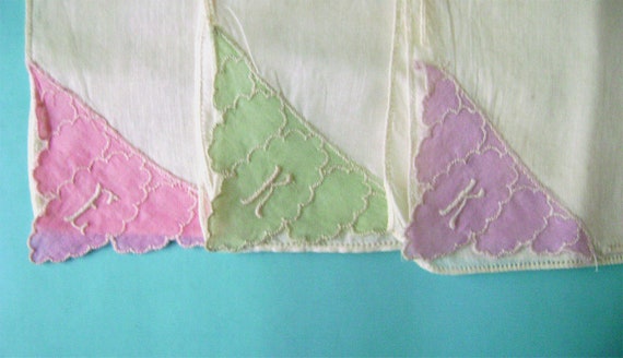 3 Vintage  Initial E K Handkerchiefs Hand Embroid… - image 5