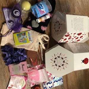 best gift for tween girls period prep kit welcome box