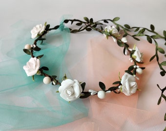 White baby flower crown Simple wedding crown flower girl crown bridesmaids crown white and green floral crown adult flower crown dainty
