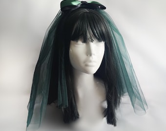 Black and Emerald Green Bow Veil for Gothic Bachelorette Party, Halloween Wedding, Spooky, Witchy