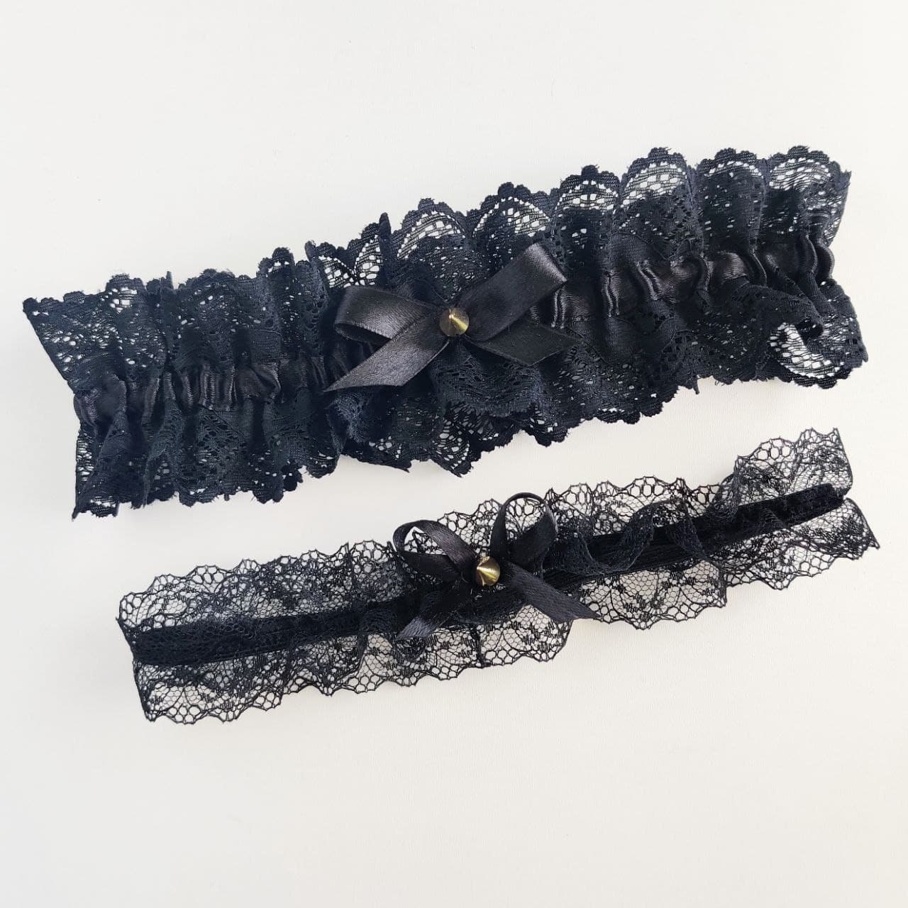 Black Lace Garter Set, Gothic Wedding Garters for Bride, Plus Size