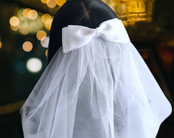 White Bow Wedding Veil: Short Bridal or Bachelorette Veil