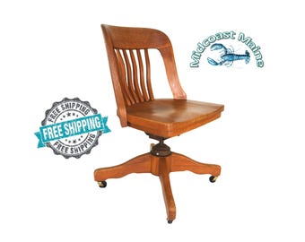 Restored 1940s Vintage Oak Swiveling, Height Adjustable Lawyer&#39;s/Banker&#39;s Chair ~ Fast Free Shipping As Always