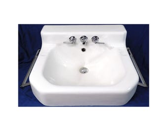 1950 Vintage Kohler Porcelain & Cast Iron Wall-Mounted Sink with Chrome Kohler Towel Bars