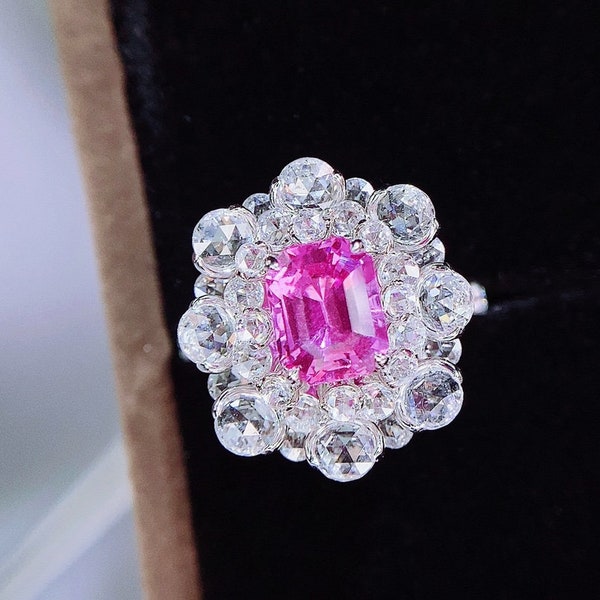 Bague style vintage fantaisie en Saphir Rose 2ct et diamants naturels or blanc 18k pour 50ème anniversaire