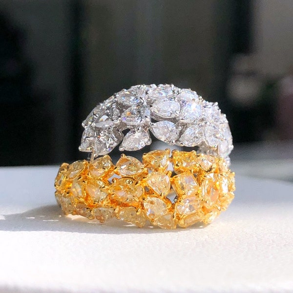 Bague cocktail fantaisie en diamant  Jaune et Incolore et Or 18k