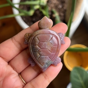 Ocean jasper / sea jasper turtle carving