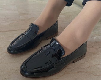 Womens steel deals toe loafers