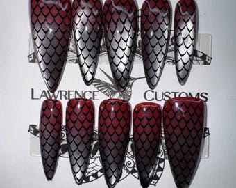 Dragon Scale Ombre Press On Nails, Reusable Faux Acrylics