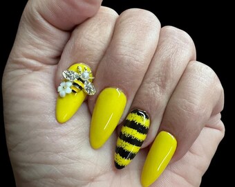 Bumble Bees Press On Nails: Reusable Faux Acrylics, NO AI IMAGES!
