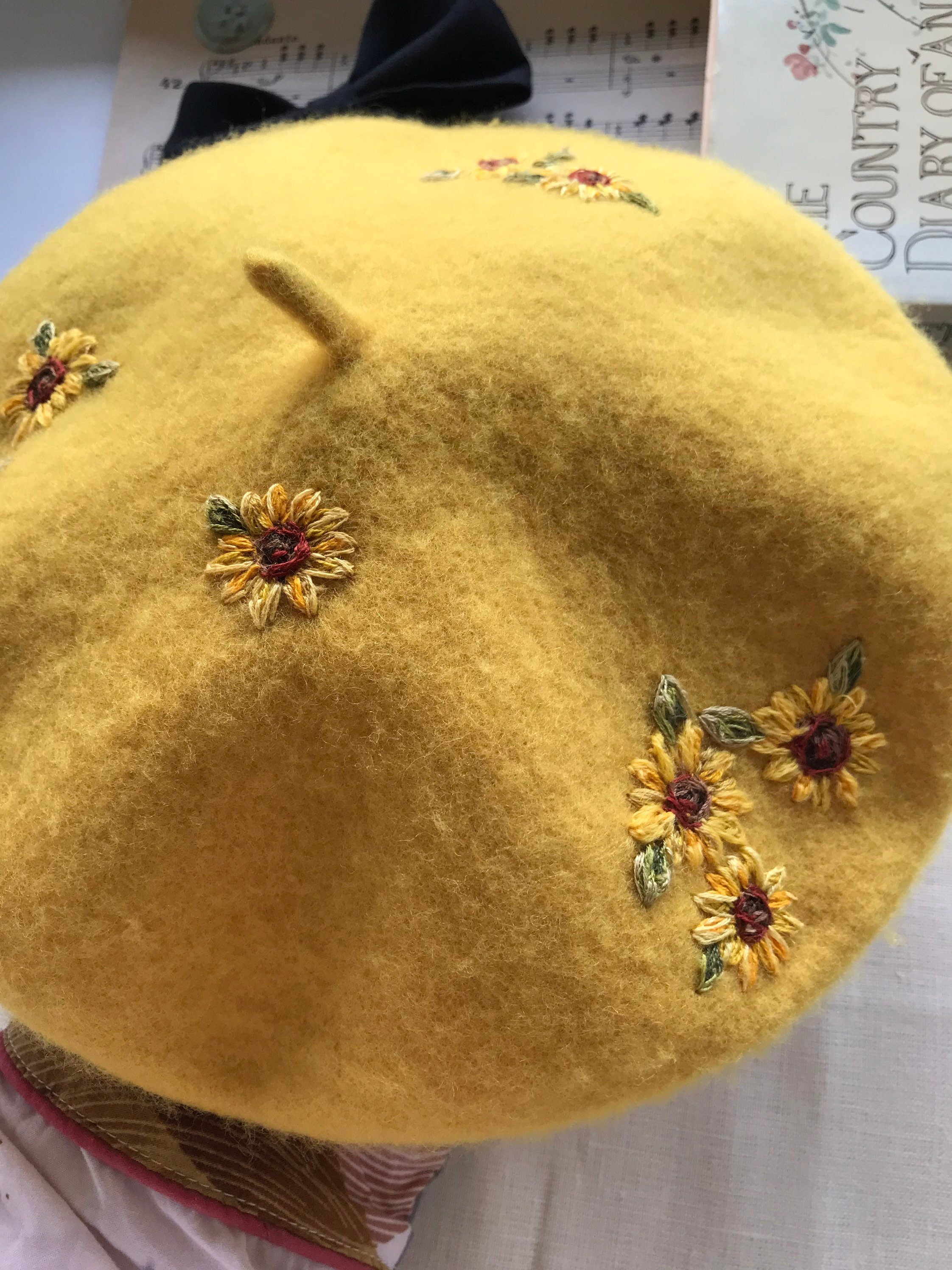 Hand Embroidered floral french beret warm hat . Vintage beret Etsy