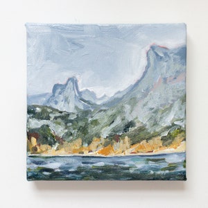 Mountain travel art gift, Mini 4x4 mountain lake landscape, original painting on mini canvas with easel, hiking gift, zdjęcie 2