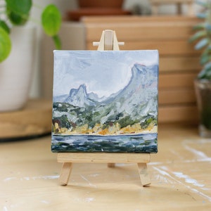 Mountain travel art gift, Mini 4x4 mountain lake landscape, original painting on mini canvas with easel, hiking gift, zdjęcie 4