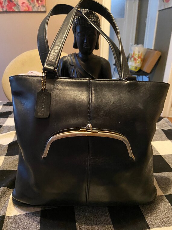 Coach Vintage EUC NAVY Bonnie Cashin Kisslock Slim