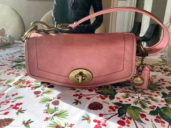 Coach Vintage EUC Pink 25th Anniversary Small Shou