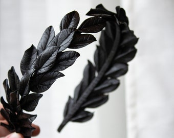Black flower crown, Black laurel leaf tiara bridal crown, hair wreath with leaves, wedding black hair piece,  Greek goddess Headpiece laurel