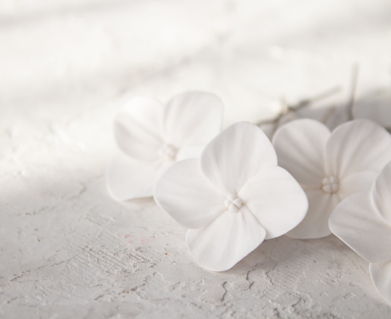 White hydrangea hair pins wedding small floral for hair white flower hair piece Bridesmaid floral headpiece bridal hair accessories image 2