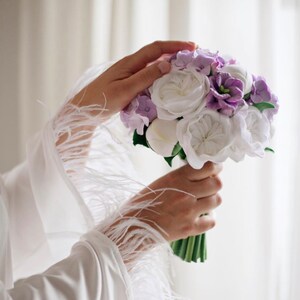 Blue Bridal bouquet wedding. Rustic boho wedding flowers. Blue hydrangea, white rose and peony’s bridal bouquets.