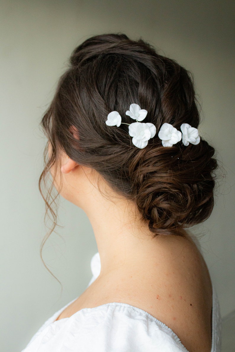 Wedding Hair Pin with Porcelain Flowers headpiece Bridal Flowers Wedding white hair pin set flowers Handmade Clay Blossom Hair Jewelry image 5