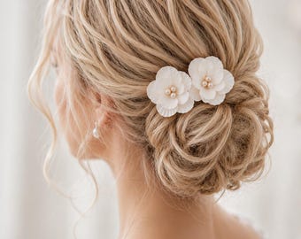 Ivory Flower Hair Pins, Bridal Hair Pins, Pearl Wedding Hair Accessories, Floral Bridal Hair Piece, Bridesmaid Gift