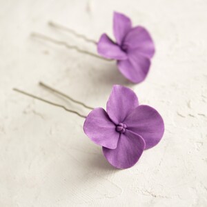 Purple hydrangea hair pins wedding- small purple floral for hair- violet flower hair piece Bridesmaid- floral headpiece bridal accessories