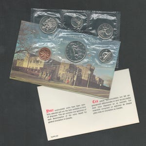 1975 Canada Coin Set – Attached Jewel Variety – Original Envelope & Plio – Numismatic Collectible (24L21A01a)