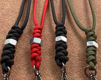 Paracord ID Badge Lanyard