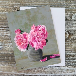 Peinture de pivoines roses dans un vase, carte de pivoines, peinture de fleurs, carte de correspondance vierge à l'intérieur, bouquet de fleurs, art floral, peinture florale, art fantaisiste