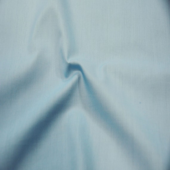 1 x White 60 Wide Premium Cotton Blend Broadcloth Fabric by The Yard